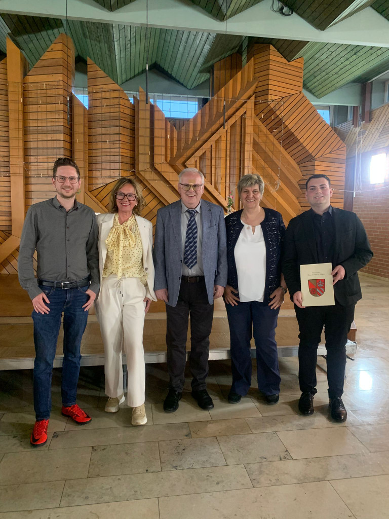 Von links: Marius Elsner, Sabine Raschendorfer, Peter Wischniowski, Ursula Schlosser und Patrik Papst